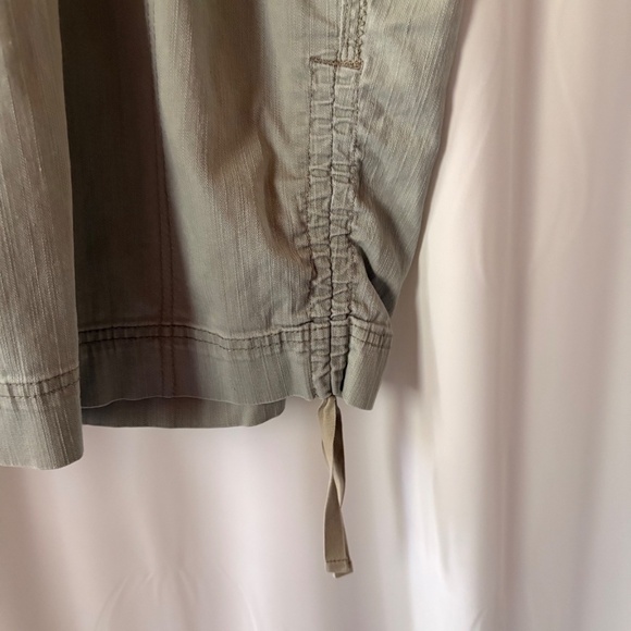 Similar items Sponsored See all   GLORIA VANDERBILT Lilian Womens PLUS Green Cot - Picture 3 of 12